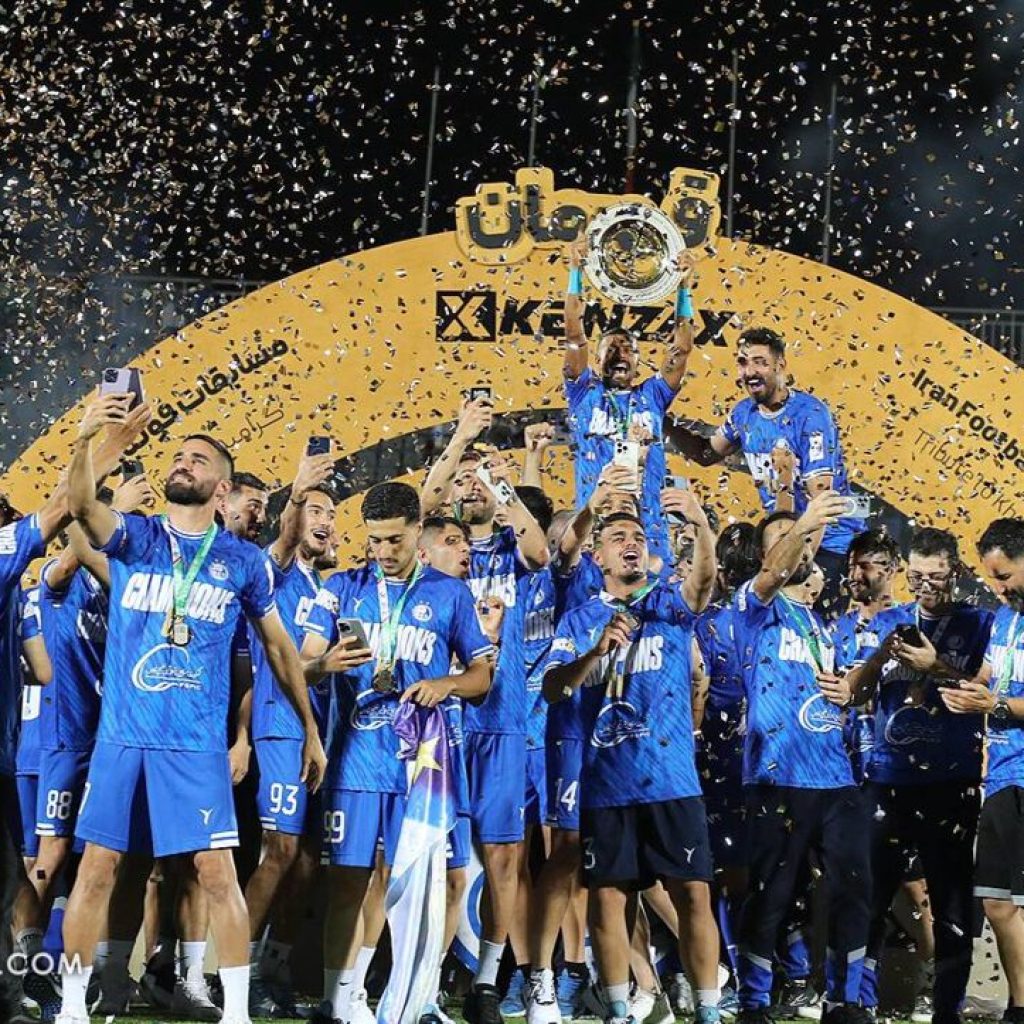 دلخوری مستقل از Mojtaba Jabbari و همکارش. ببخشید ، در وسط جنگ ، ما به دیدن Lightpour نرفتیم!