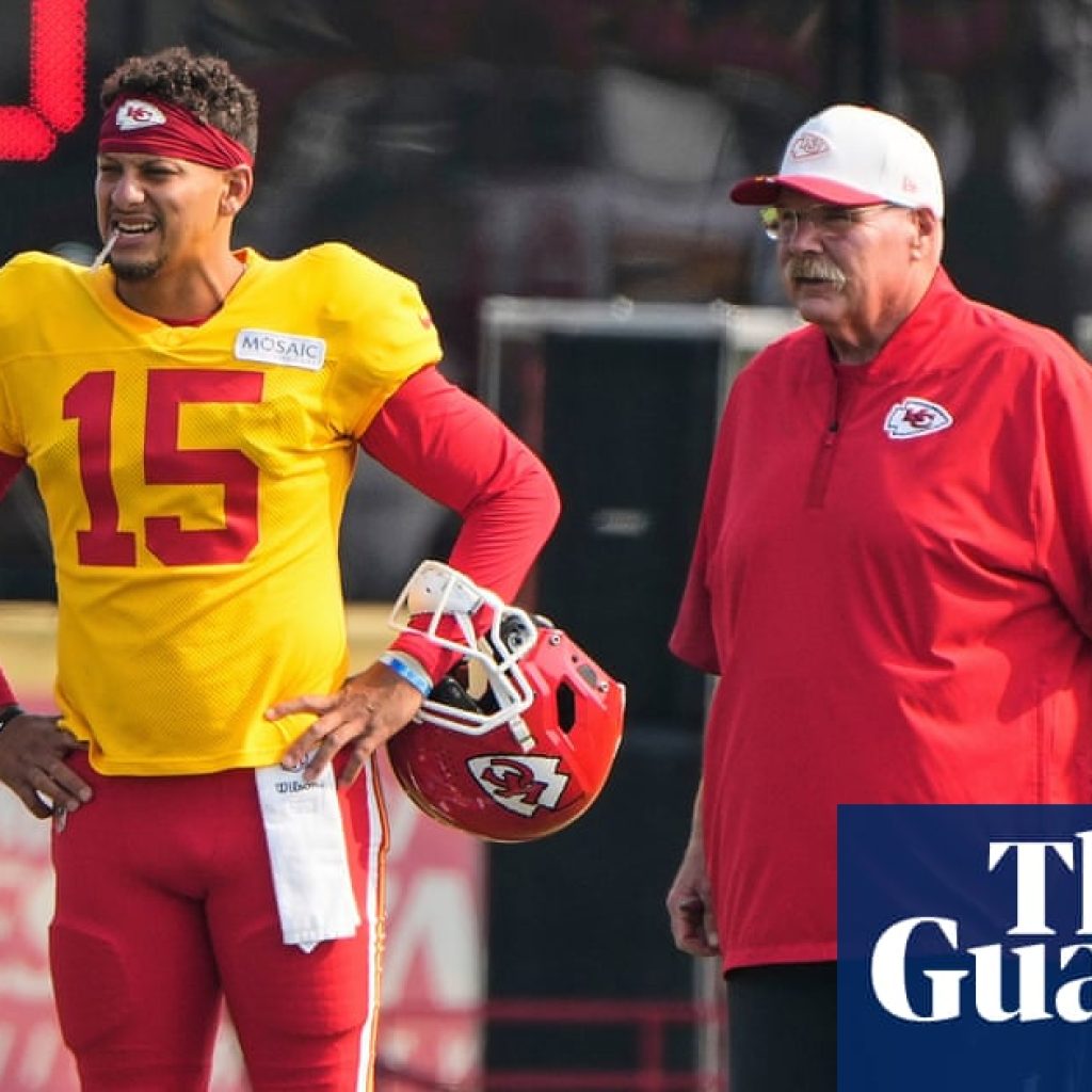 براساس گزارش ها ، گلوله شلیک شده در ورزشگاه رئیس ، مربی اندی رید را تنها 15 فوت از دست داده است | روسای سیتی کانزاس