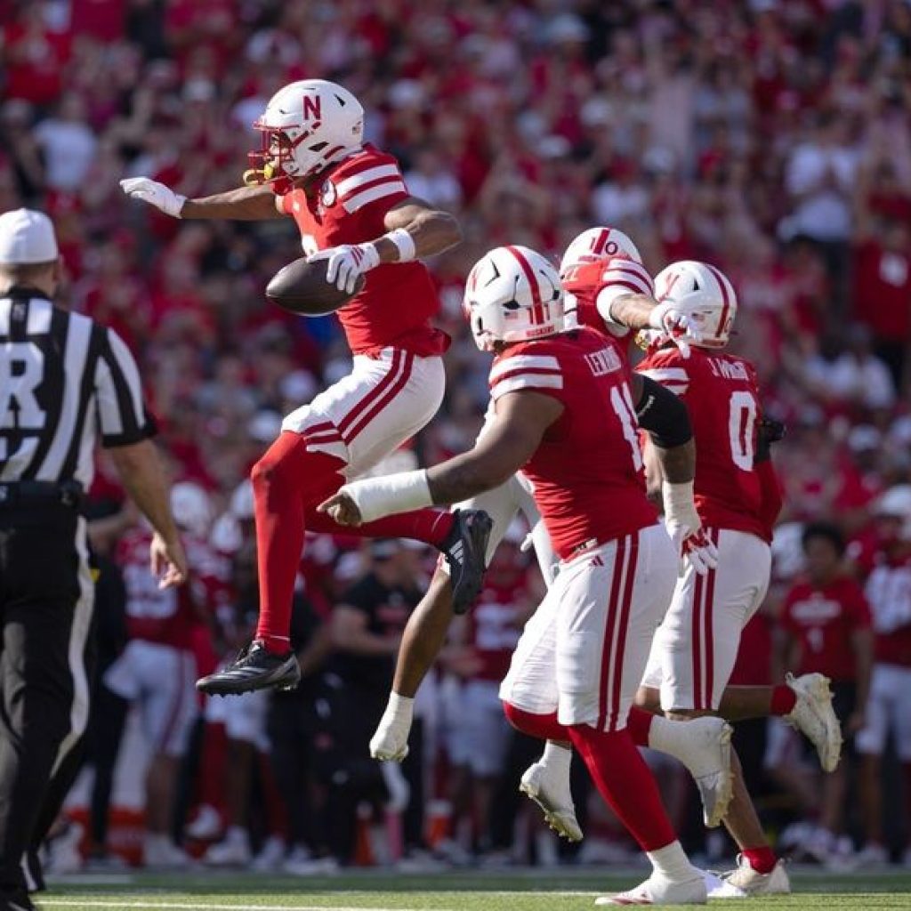 فوتبال NCAA: ایالت میشیگان در نبراسکا