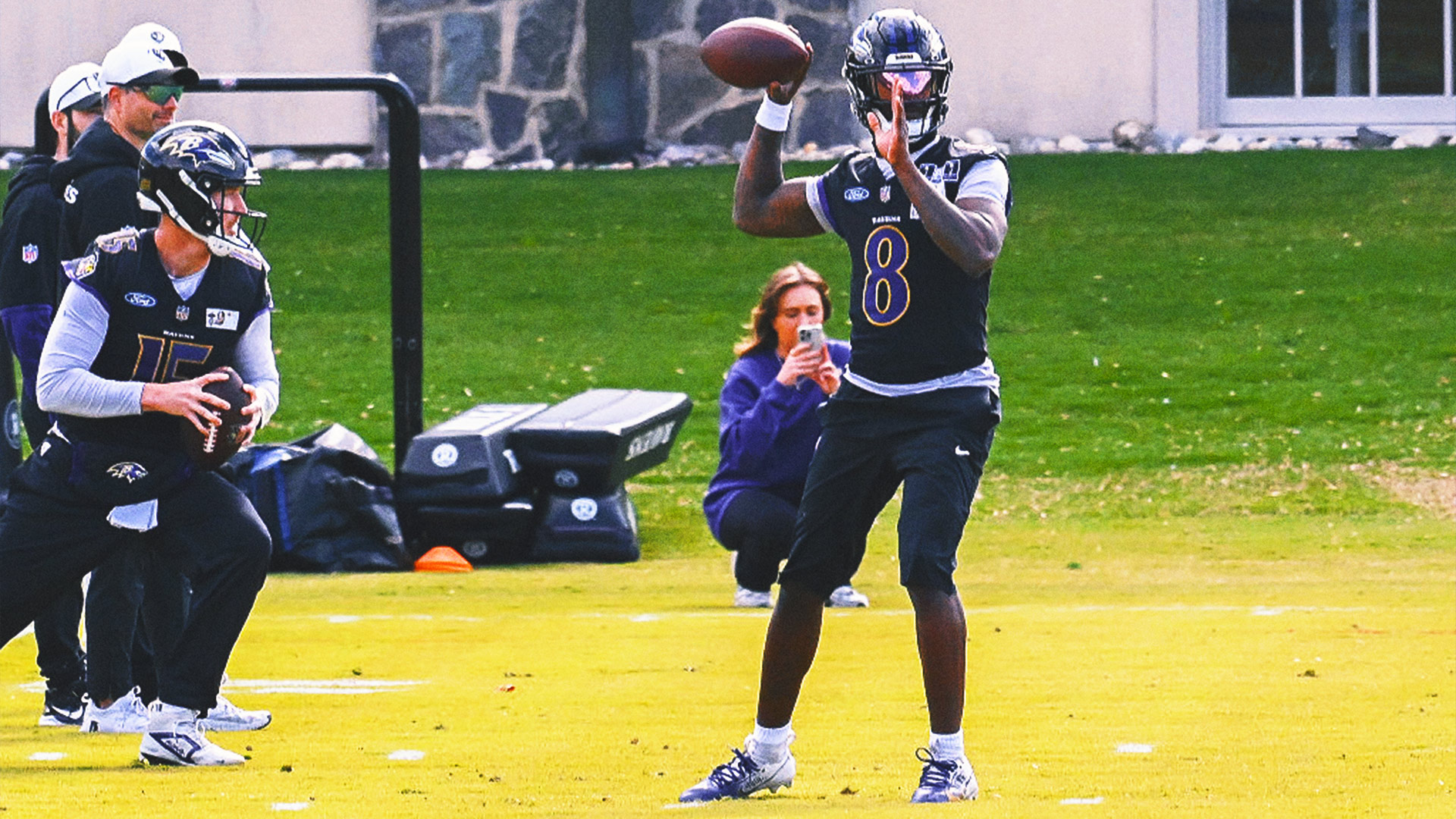 Buzz هفته هشتم NFL 2025: لامار جکسون به تمرین بازمی گردد