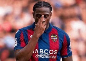 منچستر یونایتد می خواهد در ژانویه مهاجم لالیگا را امضا کند؟