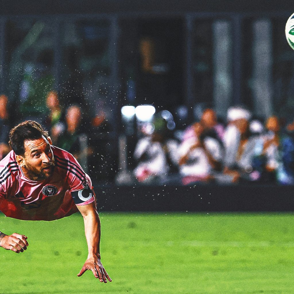 لیونل مسی در دیدار پلی آف اینتر میامی پس از برداشتن کفش طلا دو گل به ثمر رساند