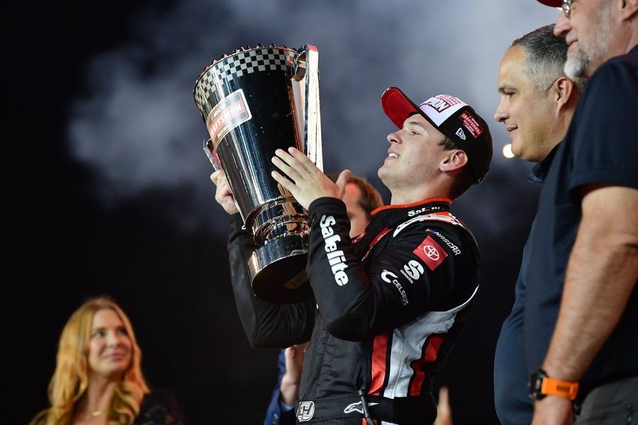 نسکار: مسابقات قهرمانی سری کامیون