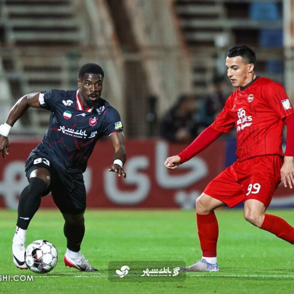 صعود ایران به فینال برای برگزاری مسابقات قهرمانی مشکل ساز شد/احتمال تعویق بازی پرسپولیس - تراکتور