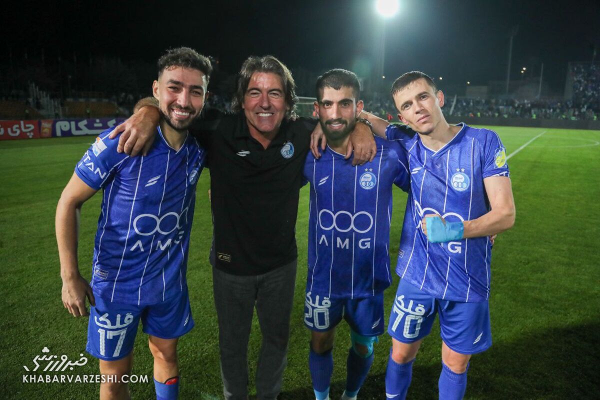 بازیکنان ساپینتو و استقلال