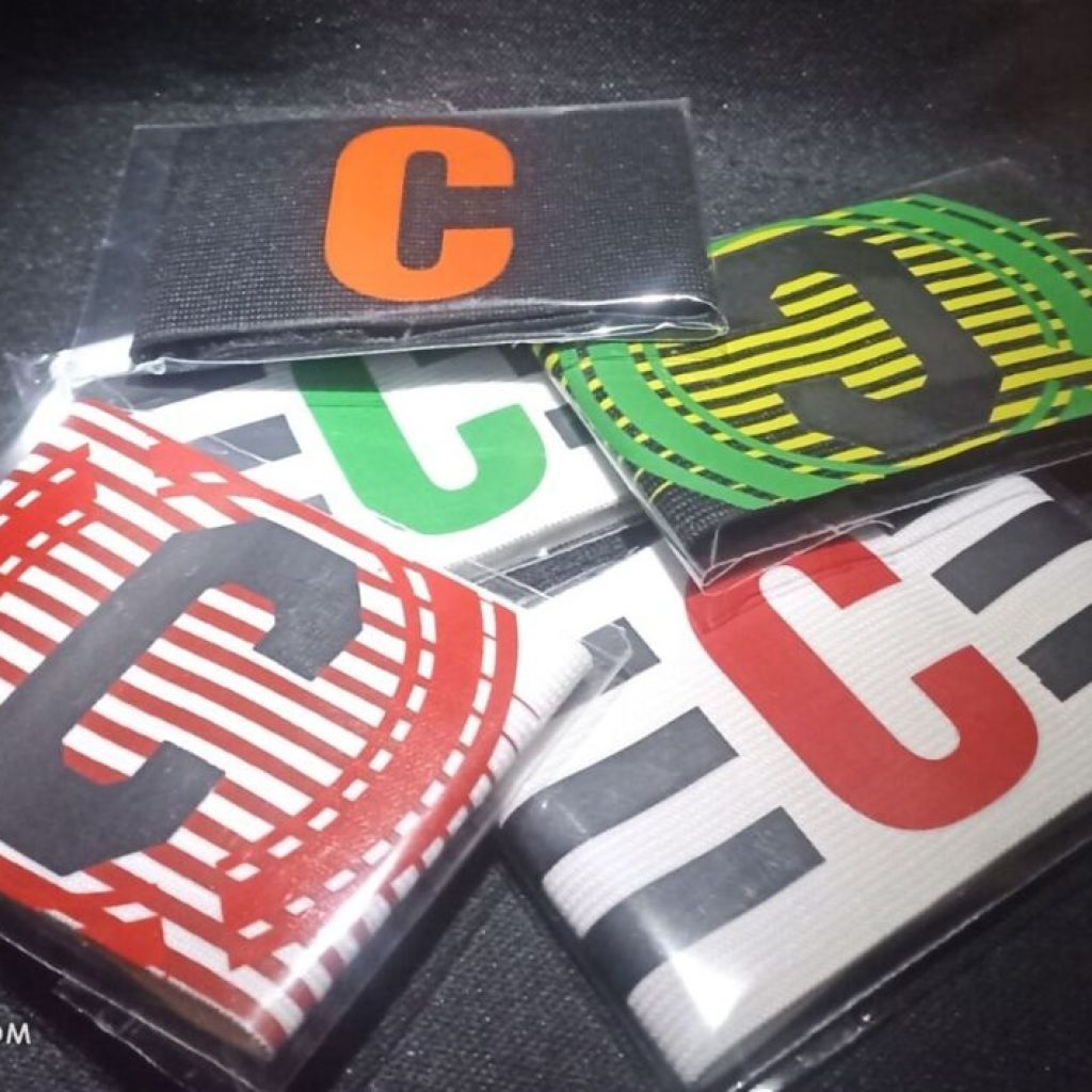 برادران فوتبالیست خطرناک! اختلاف بر سر یک تکه پارچه تا کجا باید پیش برود؟