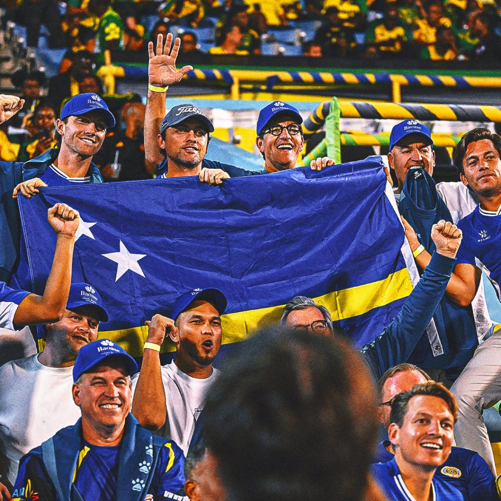 کوراسائو به عنوان کوچکترین کشوری که از نظر جمعیت به جام جهانی راه یافته است، تاریخ را ثبت می کند