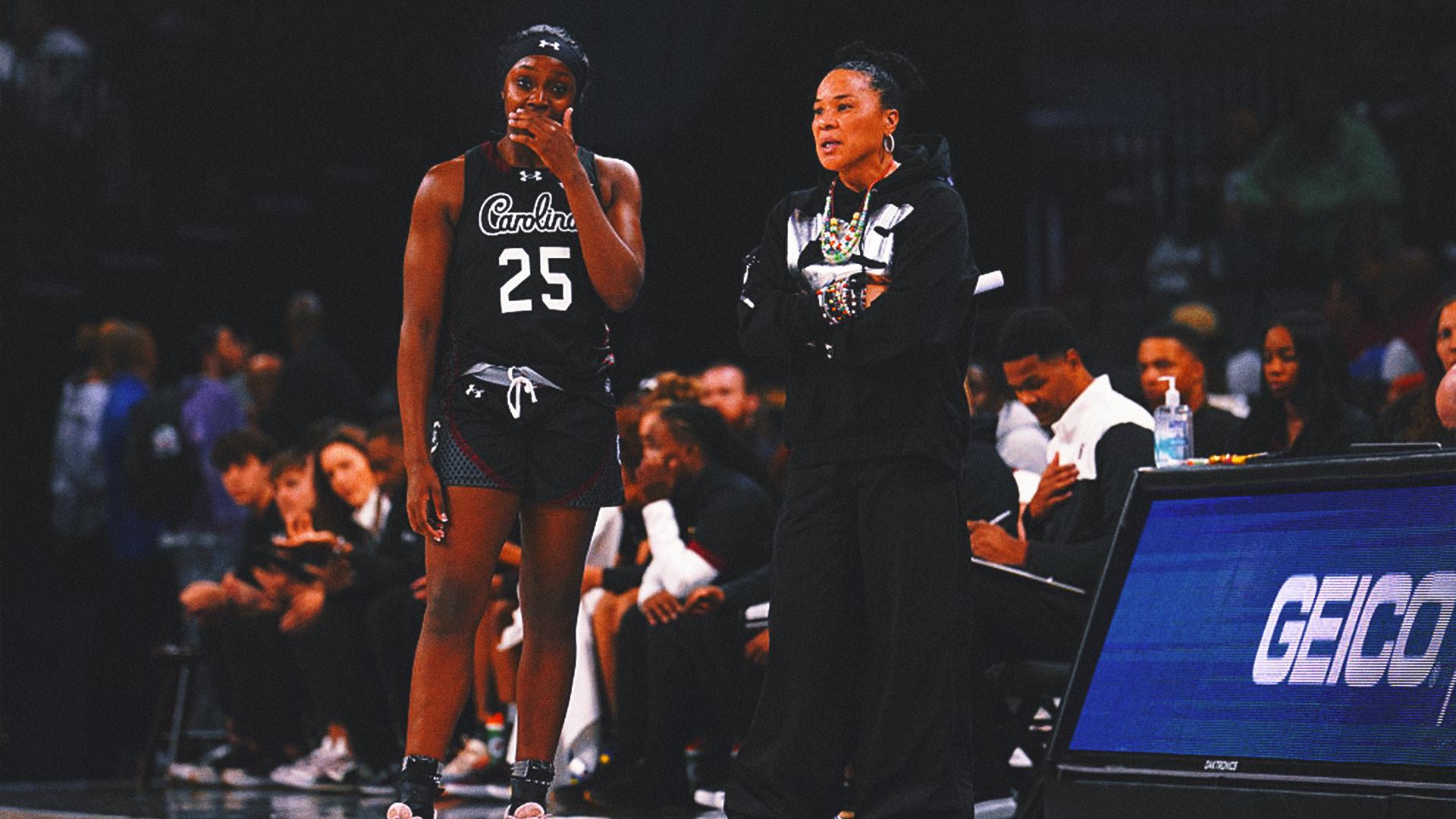 شماره 2 کارولینای جنوبی دوک را شکست می دهد و به مصاف تگزاس در مسابقات قهرمانی دوران بازیکنان می رود