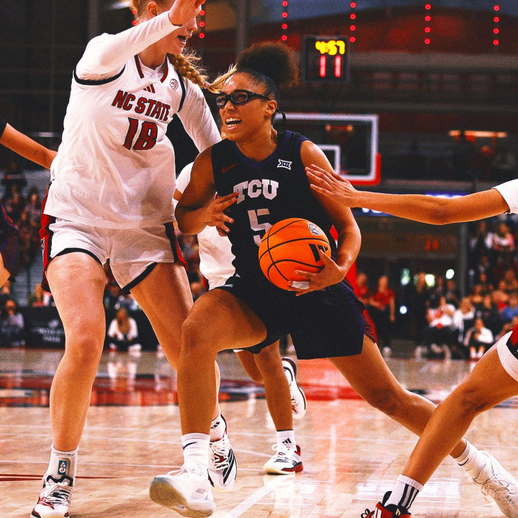 25 برتر AP CBK زنان: میشیگان، TCU پس از شکست دادن حریفان رتبه بندی شده اکنون در 10 تیم برتر قرار دارد.